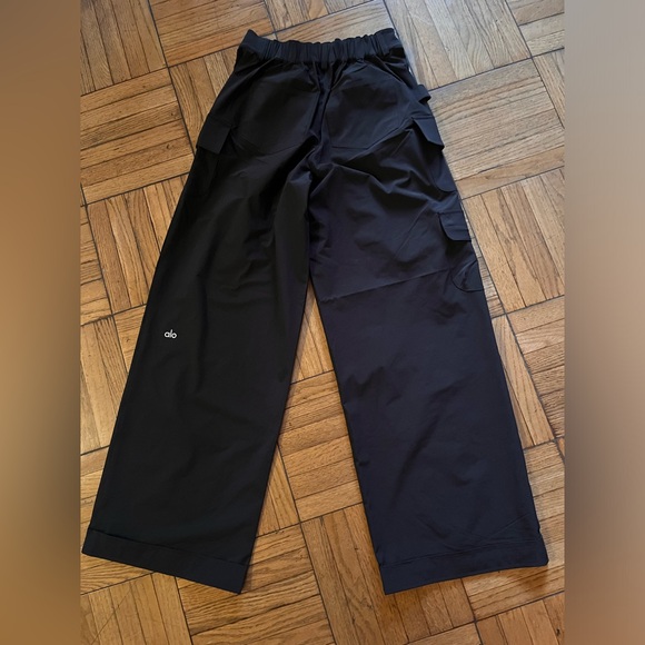 ALO cargo pants XXS, never worn ! - Picture 2 of 3